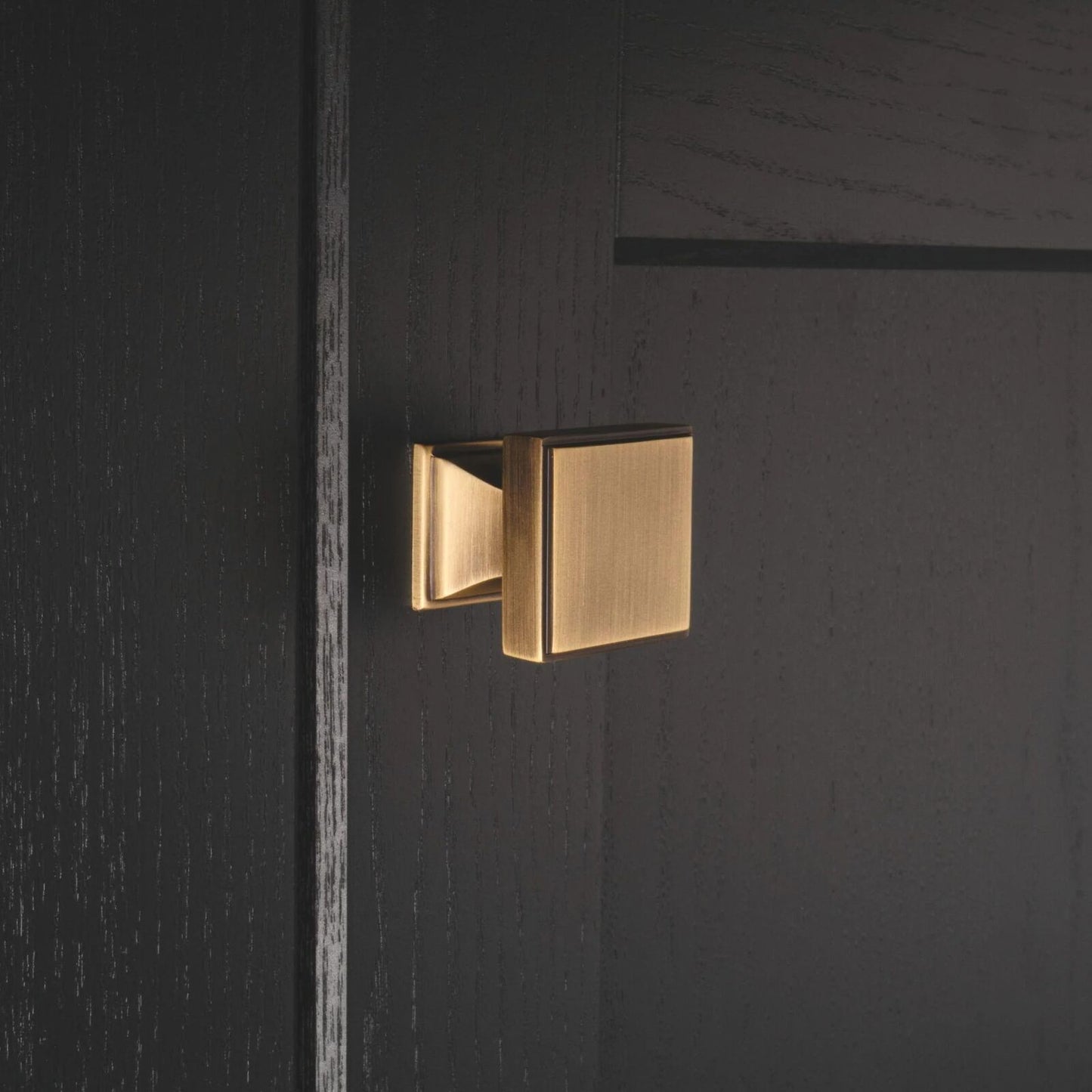 Castella Kensington Cabinet Square Knob 30mm - Available in Various Finishes