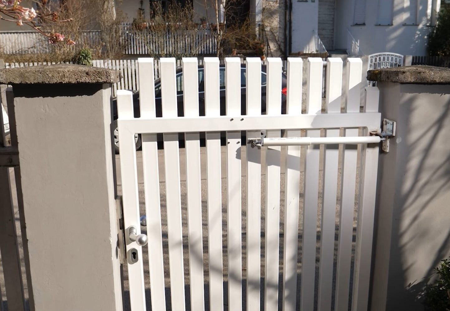 Dictator Direkt Gate and Door Closer 150mm Stroke up to 80Kg or 1.2m Wide 400N Dark Grey 1018-0127