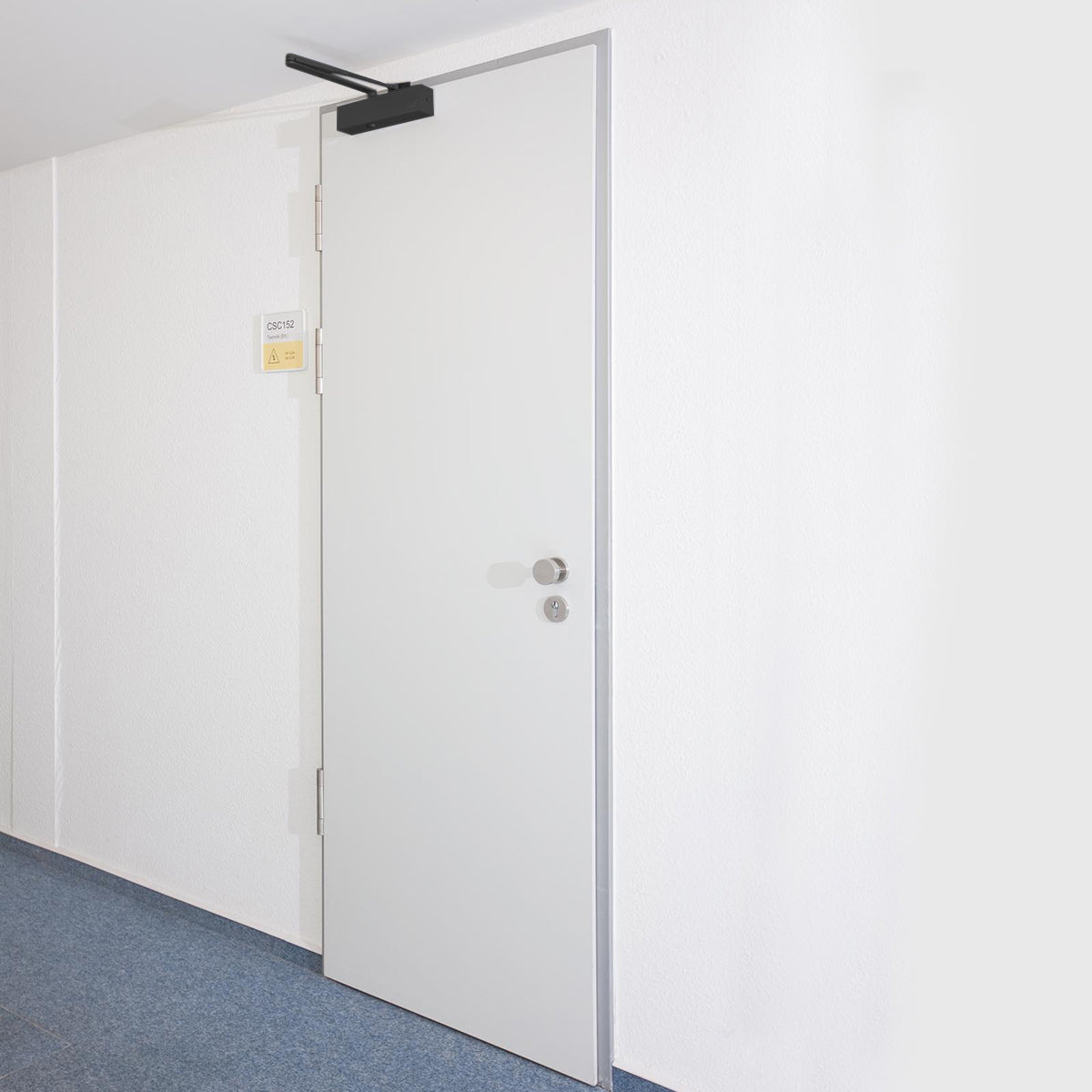 DORM38020819