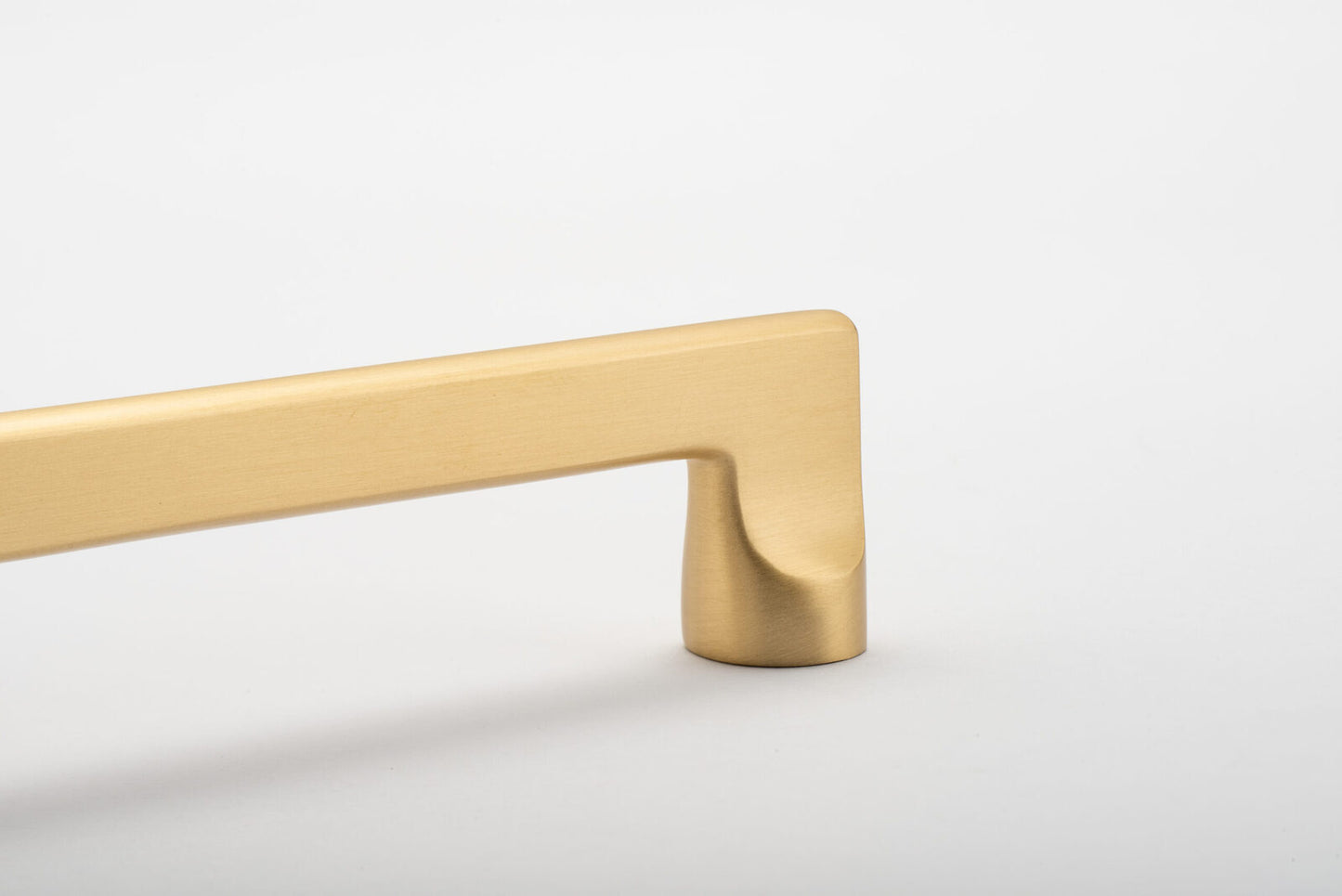 Iver Baltimore Cabinet Pull Handle - Available in Various Finishes and Sizes