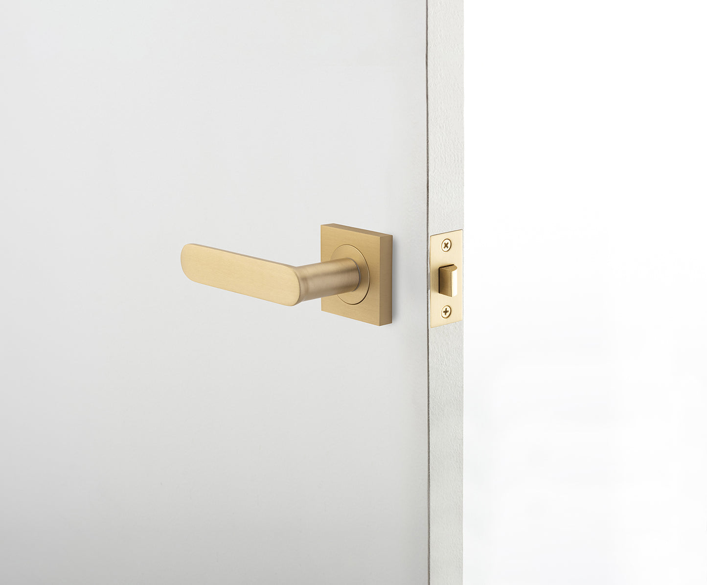 Iver Bronte Door Lever Handle on Square Rose Passage