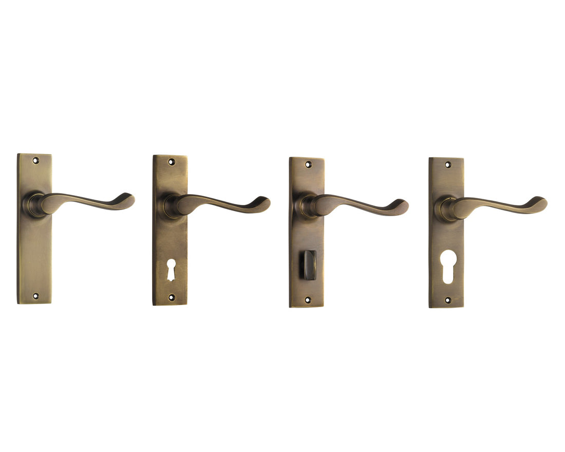 Tradco Fremantle Lever Door Handle on Rectangular Backplate Antique Brass