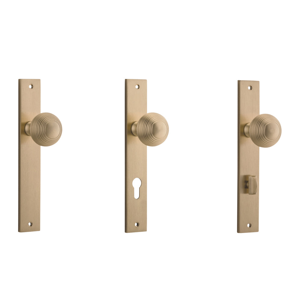 Iver Guildford Door Knob on Rectangular Backplate Brushed Brass