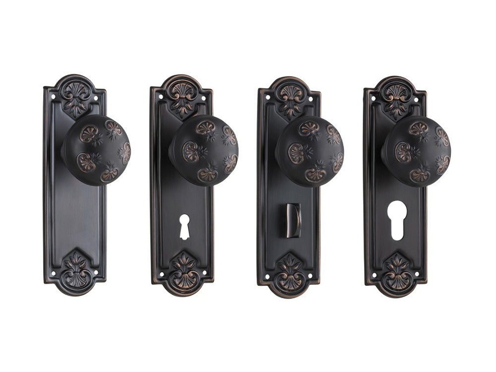 Tradco Nouveau Door Knob on Backplate Antique Copper