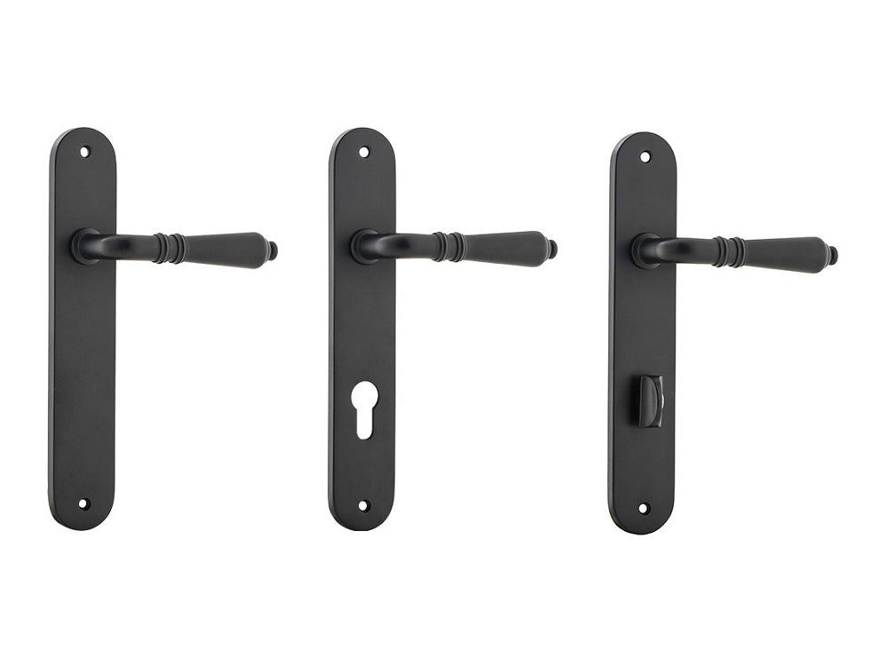 Iver Sarlat Door Lever Handle on Oval Backplate Matt Black