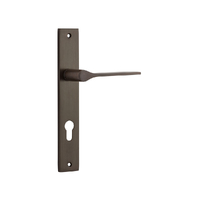 Iver Como Door Lever Handle on Rectangular Backplate Entrance Signature Brass 10754E85