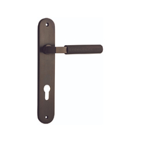 Iver Brunswick Door Lever Handle on Oval Backplate Entrance Signature Brass 10768E85