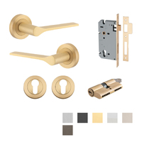 Iver Como Door Lever Handle on Round Rose Entrance Kit Key/Key - Available in Various Finishes