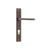 Iver Baltimore Lever on Rectangular Backplate Euro Signature Brass 10702E85