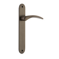 Iver Oxford Door Lever Handle on Oval Backplate Passage Signature Brass 10728