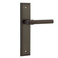 Iver Helsinki Lever Handle on Stepped Backplate Passage Signature Brass 10902