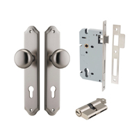Iver Cambridge Door Knob on Shouldered Backplate Entrance Kit Key/Key Satin Nickel 14828KENTR60KK