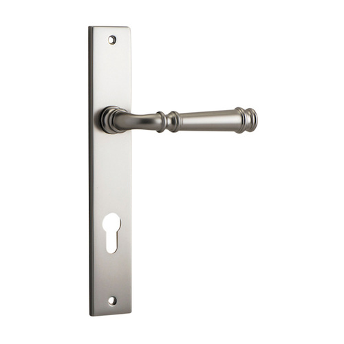 Iver Verona Lever Handle on Rectangular Backplate Euro Satin Nickel 14706E85