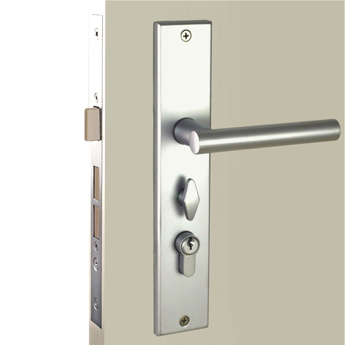 Nidus Domici Lever on Longplate Privacy Right Hand Polished Chrome CLP-DOM-OR-CP