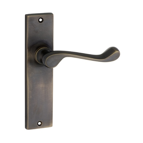 Out of Stock: ETA Mid June - Tradco Fremantle Lever on Rectangular Backplate Passage Antique Brass 0845