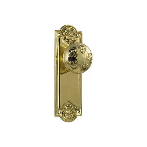 Restocking Soon: ETA End March - Tradco Nouveau Door Knob on Backplate Passage Polished Brass 1053