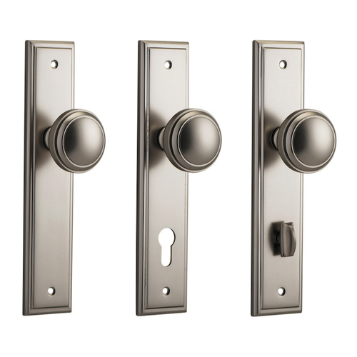 Iver Paddington Door Knob Stepped on Backplate Satin Nickel