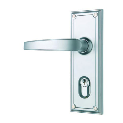 Gainsborough Trilock Traditional Double Cylinder Entrance Lever Set Satin Chrome 895TLESC