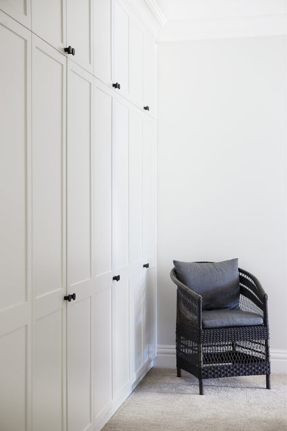 Iver Osaka Cabinet Knob Handle - Available in Various Finishes and Sizes