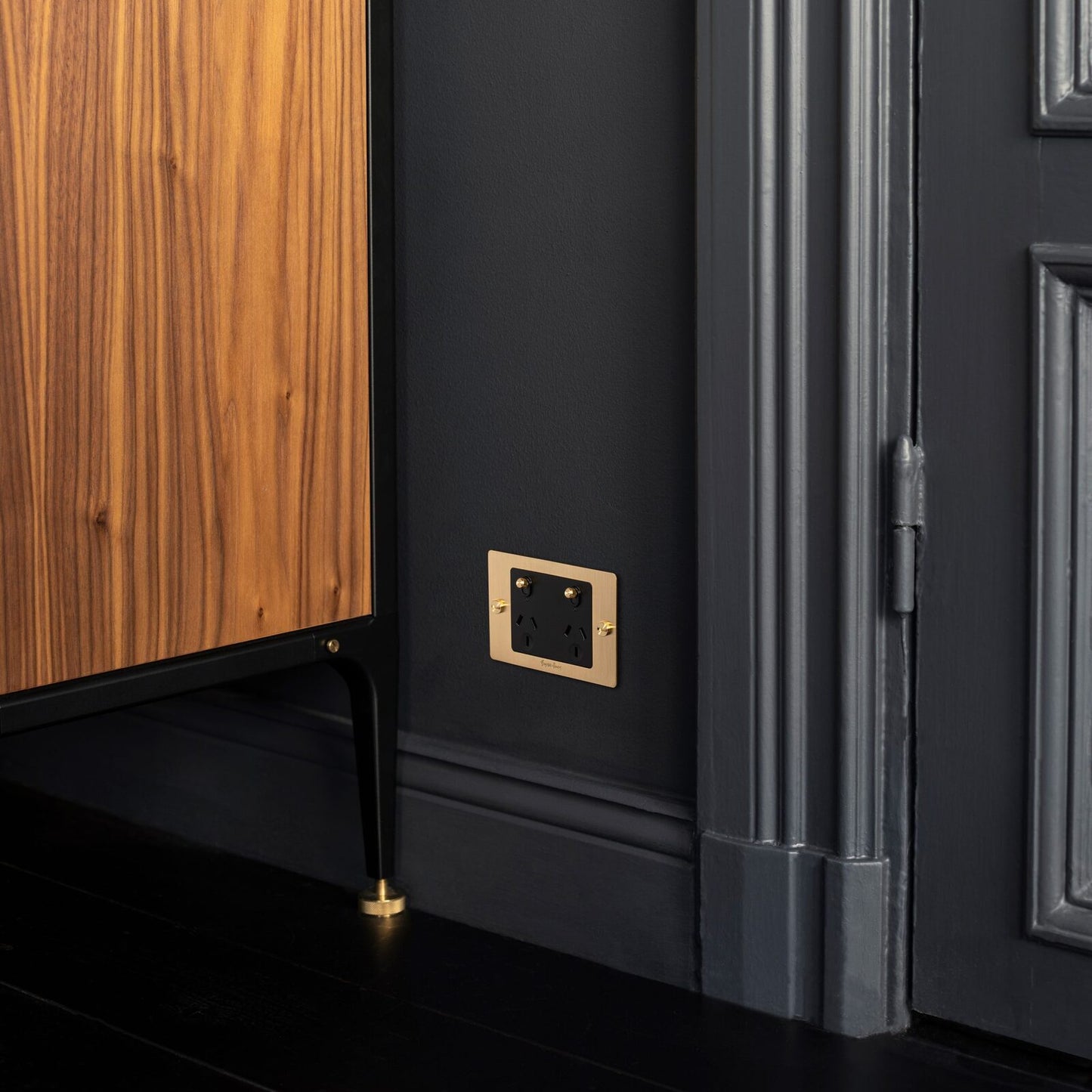 Buster and Punch 2G GPO Socket 1 USB - Available in Various Finishes