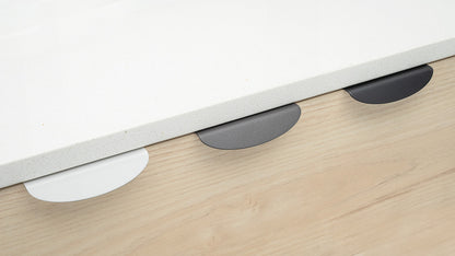 Kethy Curved Cabinet Lip Pull - Available In Various Finishes and Sizes