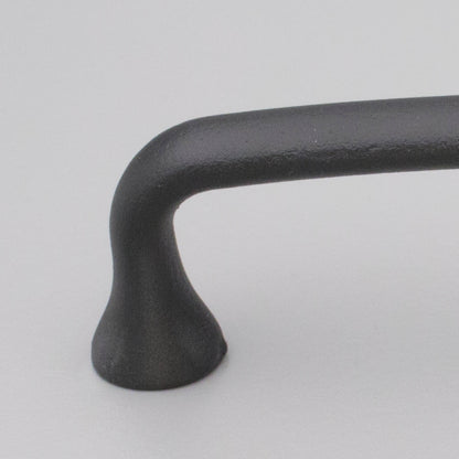 Kethy Iron Handle 160mm C to C Black L840/160-BKIR