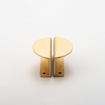 Iver Osaka Lip Drawer Cabinet Pull Handle - Available in Various Finishes