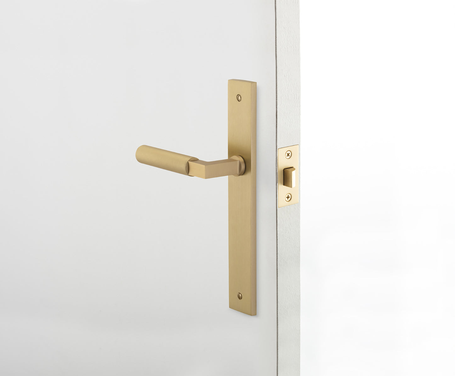 Iver Berlin Door Lever Handle on Rectangular Backplate Brushed Brass