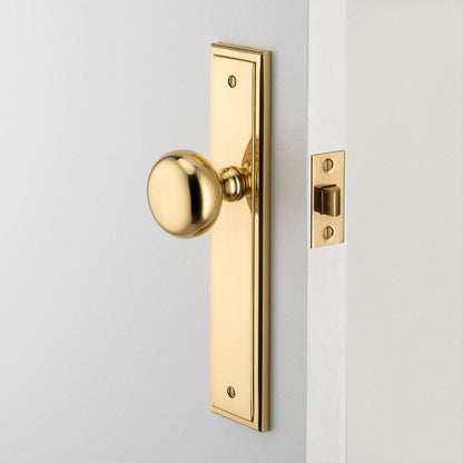 Iver Cambridge Door Knob on Stepped Backplate Polished Brass