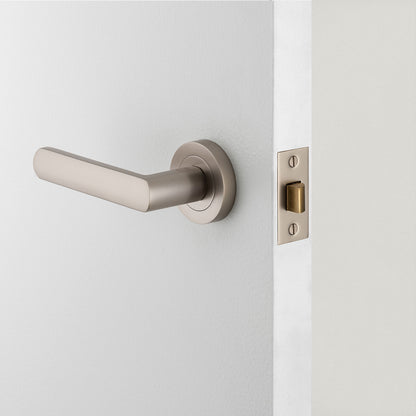 Iver Osaka Door Lever Handle on Round Rose