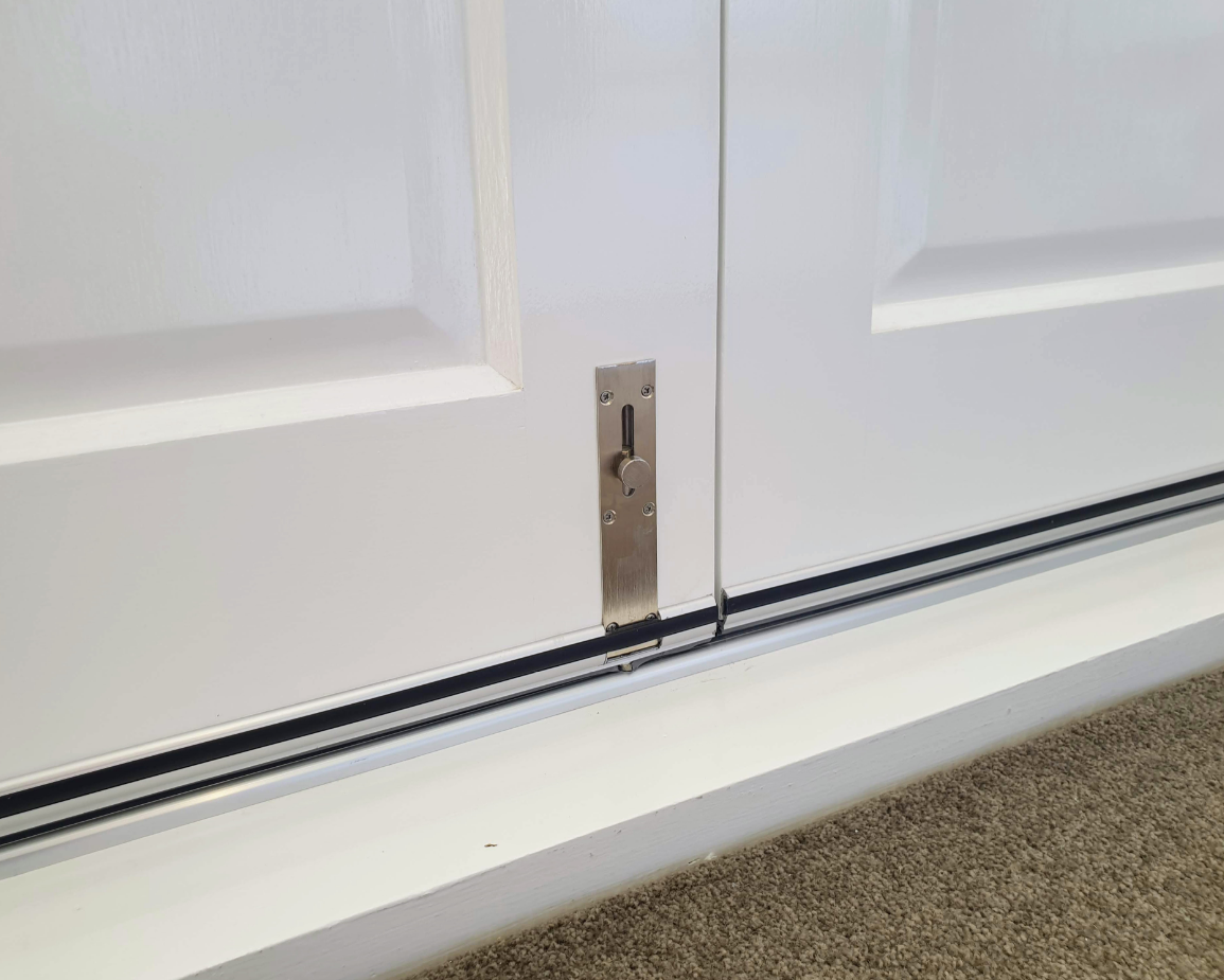 Zanda Straight Reverse Barrel Bolt - Available in Various Finishes and Sizes